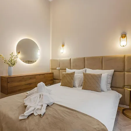 Sky Home-caffe Latte Nawrot -centrum Apartment *